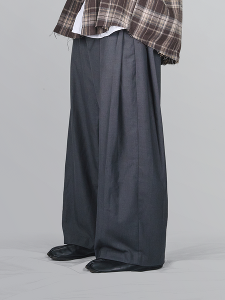 Side Pleated Wide Pants
